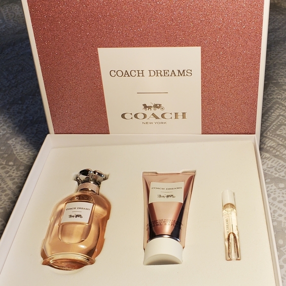 Brand new items that I am reselling for less - Picture 9 of 9